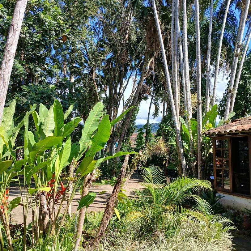 Canto Dos Pássaros Pensión Parati